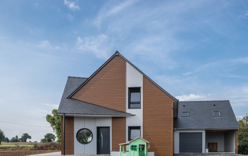 10 casas con tejado inclinado y diseño contemporáneo | Cupa Pizarras