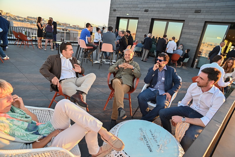 première « Rooftop summer party Toits de Paris 